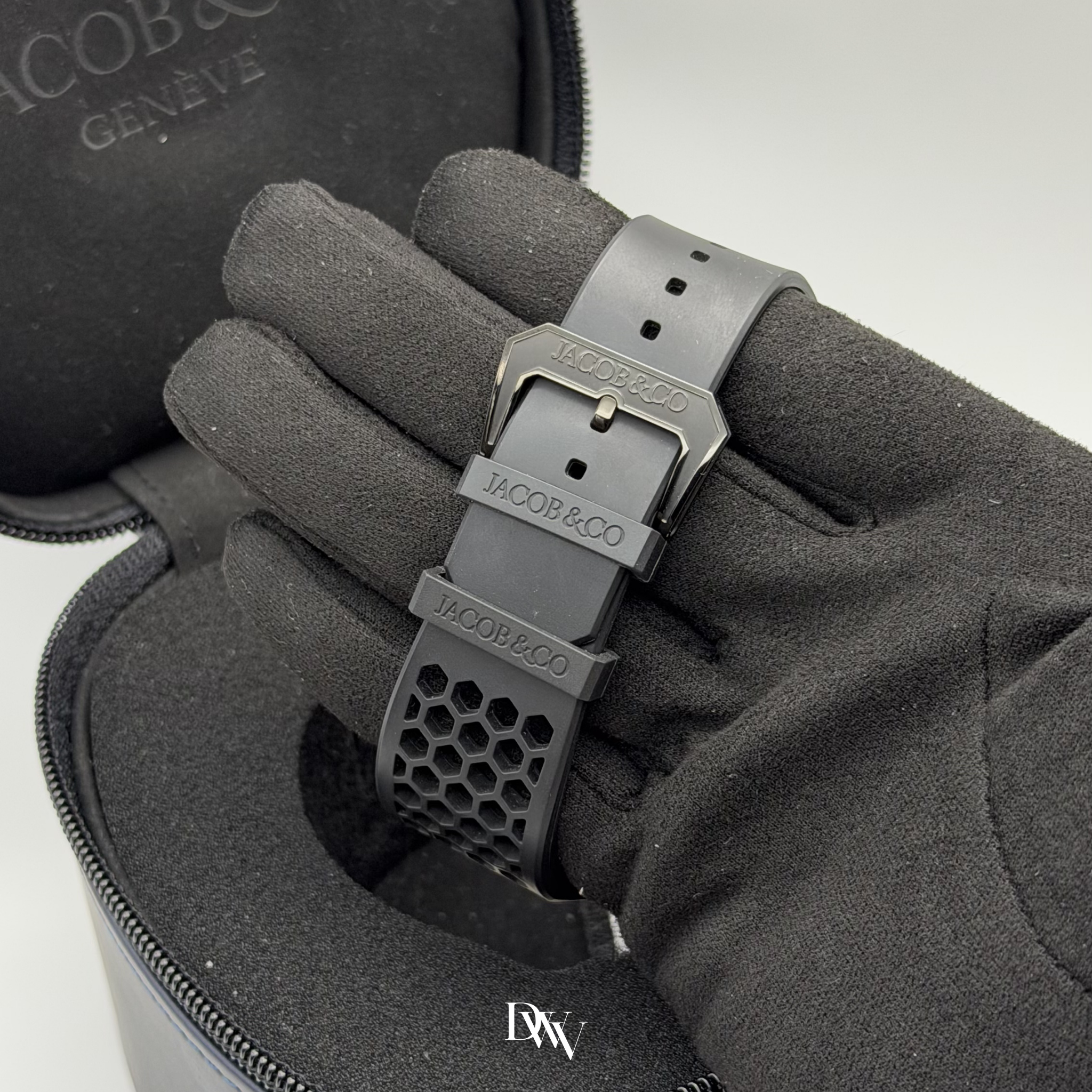 2025 Jacob & Co 44 Epic X Black Ceramic EX120.11.AB.AB.A